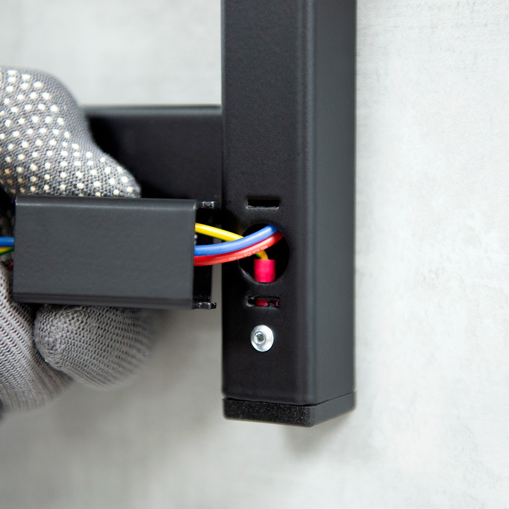 Полотенцесушитель Пэк сп Вектор кв 4 120х15 черный ВГП